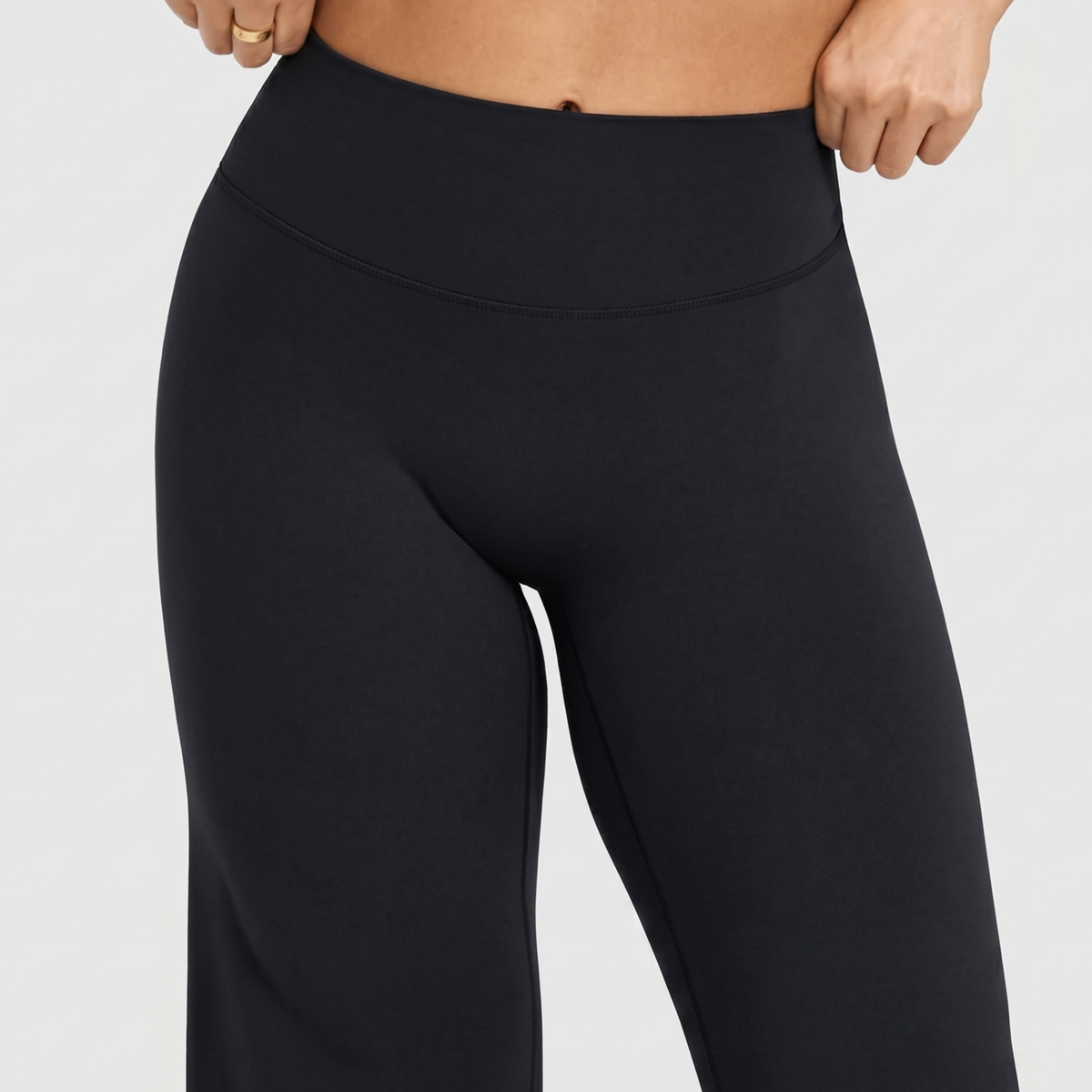 IZEL Wide Legging