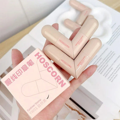 Effortless Precision Eyeliner Stamp